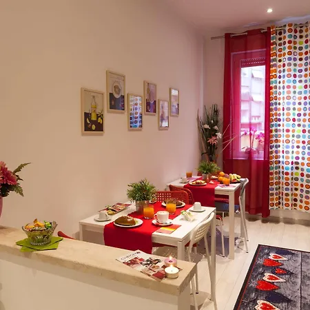 Chroma Italy - Chroma Marconi بيت ضيافة 2*